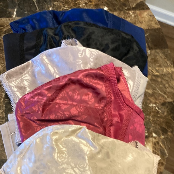 Playtex Other - 5 brand new playtex 18 hour bras. Never worn. Tried one on for size